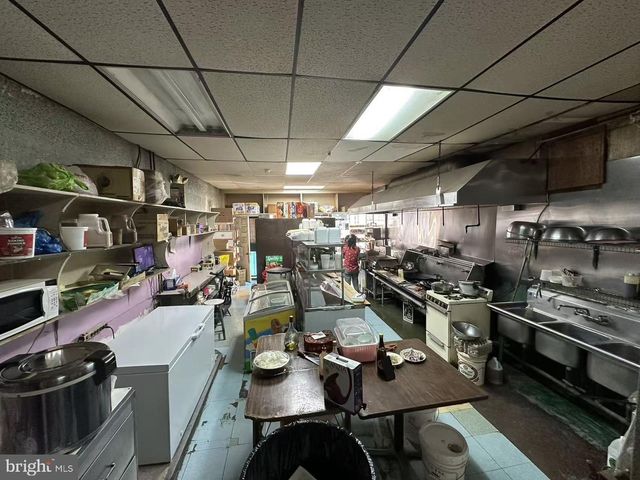 2349 W OXFORD ST, Philadelphia, PA 19121