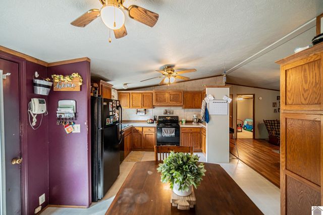 289 Axel Creek Road, Marion, KY 42064