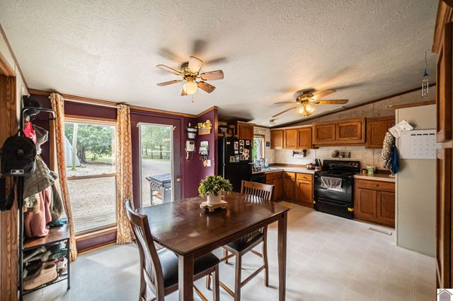 289 Axel Creek Road, Marion, KY 42064