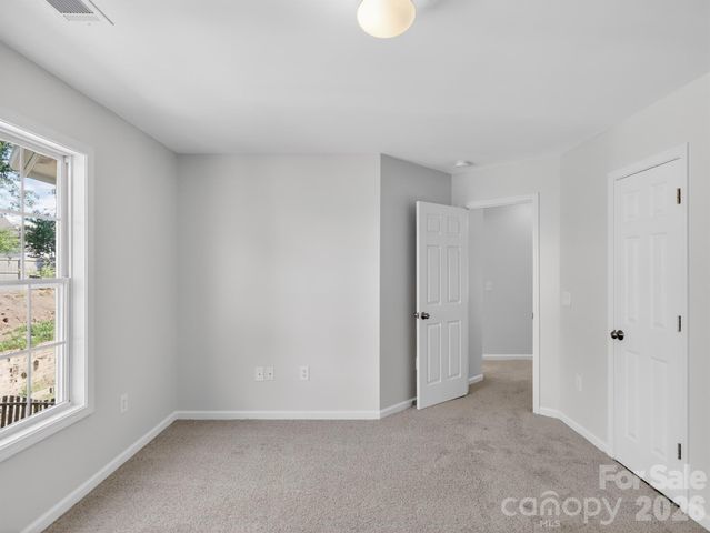 502 Drayton Hall Boulevard, Duncan, SC 29334
