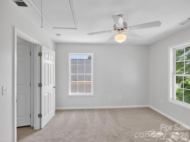 502 Drayton Hall Boulevard, Duncan, SC 29334