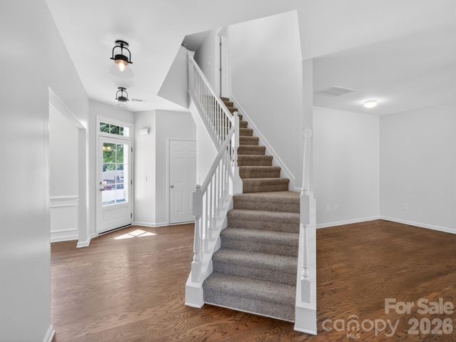 502 Drayton Hall Boulevard, Duncan, SC 29334