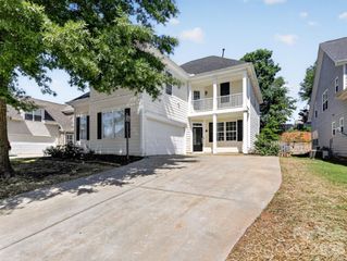 502 Drayton Hall Boulevard, Duncan, SC 29334