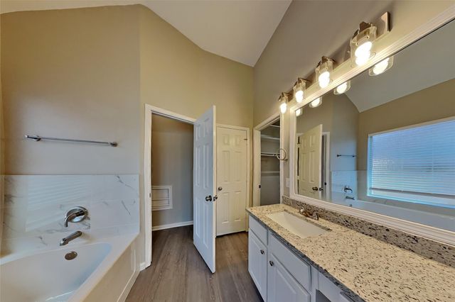 2610 Hilldale Park Lane, Spring, TX 77386