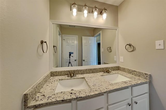 2610 Hilldale Park Lane, Spring, TX 77386