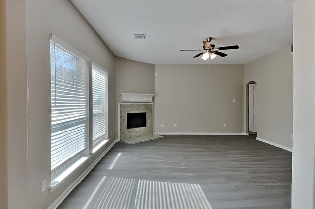 2610 Hilldale Park Lane, Spring, TX 77386