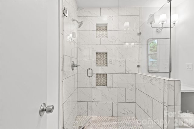 1915 Birchcrest Drive, Charlotte, NC 28205