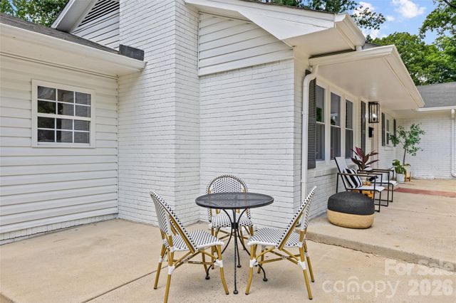 1915 Birchcrest Drive, Charlotte, NC 28205