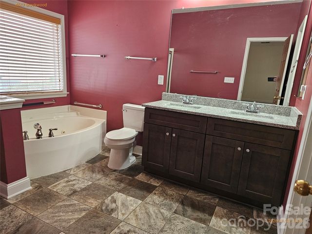 4617 Brookwood Road, Charlotte, NC 28215