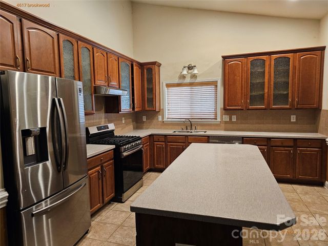 4617 Brookwood Road, Charlotte, NC 28215