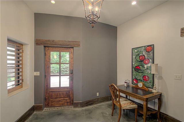 8700 Meadow Lane, Leawood, KS 66206