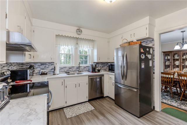 72 Allerton Avenue, East Providence, RI 02914