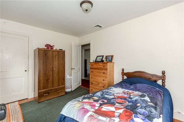 72 Allerton Avenue, East Providence, RI 02914