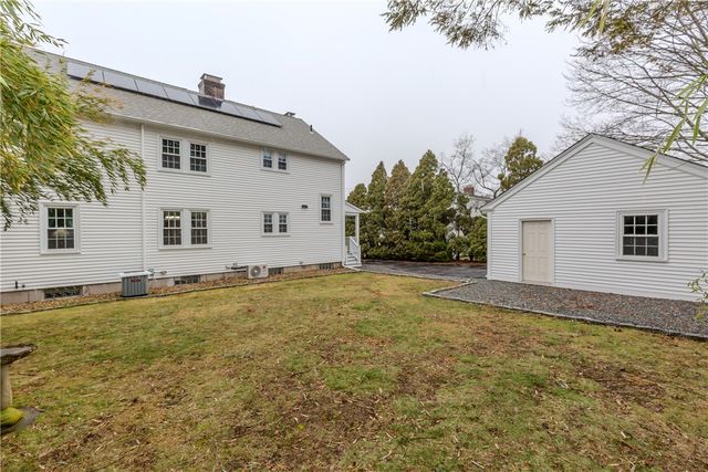 72 Allerton Avenue, East Providence, RI 02914