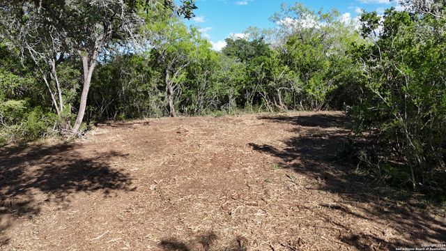 8684 Mineral Cemetery Rd, Beeville, TX 78102