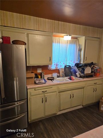 461 W Scott Street, Rialto, CA 92376