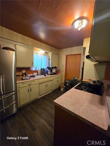 461 W Scott Street, Rialto, CA 92376