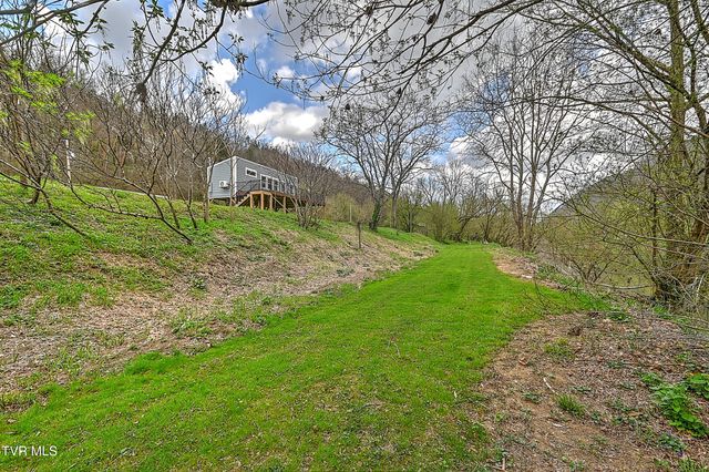 2745 Anglers Way Road, Duffield, VA 24244