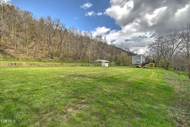 2745 Anglers Way Road, Duffield, VA 24244