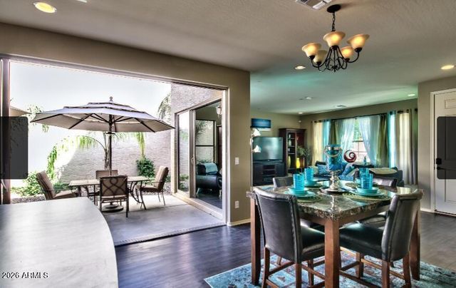 4677 E WILDHORSE Drive, Gilbert, AZ 85297