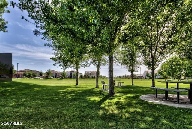 4677 E WILDHORSE Drive, Gilbert, AZ 85297