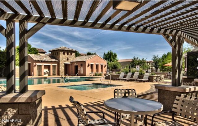 4677 E WILDHORSE Drive, Gilbert, AZ 85297