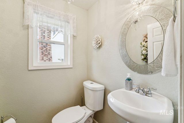 4093 N Marylebone Way, Boise, ID 83713