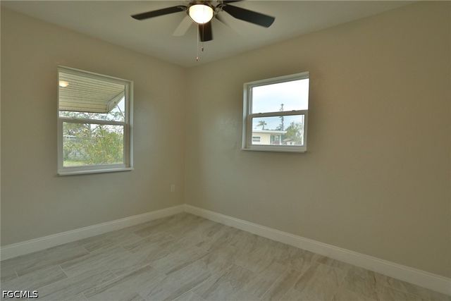 11 California RD B, Lehigh Acres, FL 33936