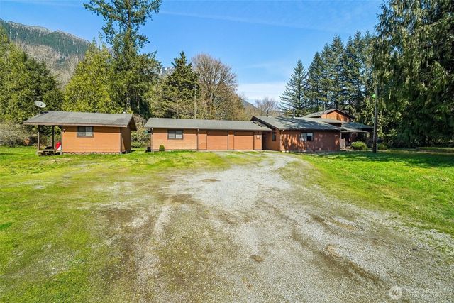 31211 Boulder Creek Drive, Arlington, WA 98223