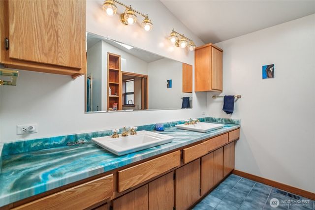 31211 Boulder Creek Drive, Arlington, WA 98223