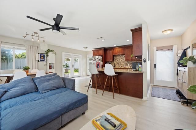 4081 Thomas Street, Oceanside, CA 92056