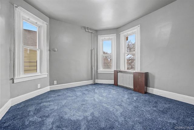 240 S 5th Avenue 2, Mount Vernon, NY 10550