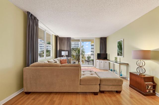 1009 N Ocean Boulevard 312, Pompano Beach, FL 33062