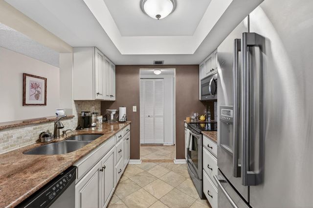 1009 N Ocean Boulevard 312, Pompano Beach, FL 33062