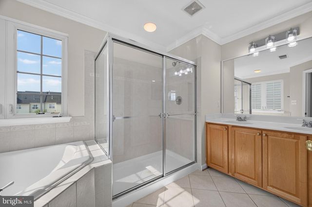 1199 CAMBRIA TER NE, Leesburg, VA 20176