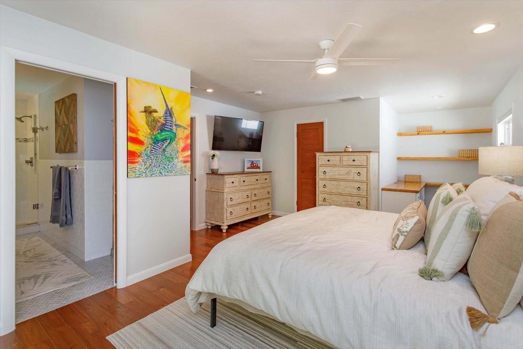 Image 18 of property listing at 910 LOCUST STREET, New Smyrna Beach, FL 32169