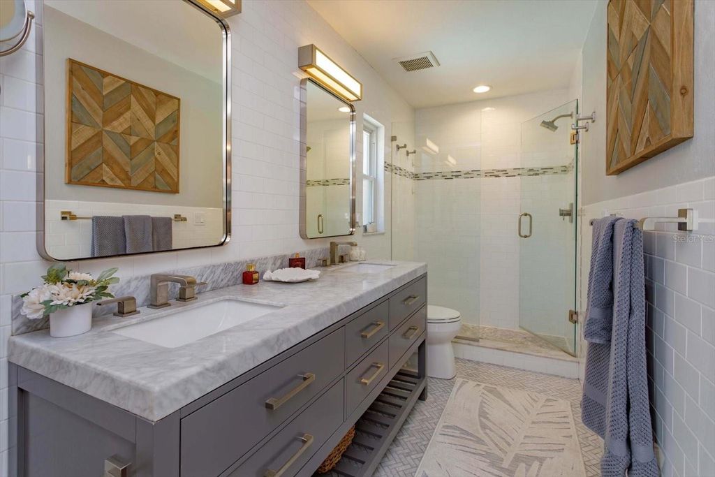 Image 19 of property listing at 910 LOCUST STREET, New Smyrna Beach, FL 32169