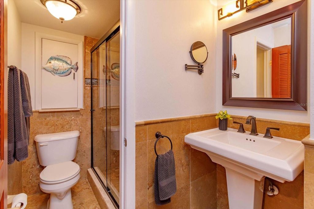 Image 22 of property listing at 910 LOCUST STREET, New Smyrna Beach, FL 32169