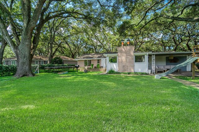 515 S Belknap Street, Sugar Land, TX 77478