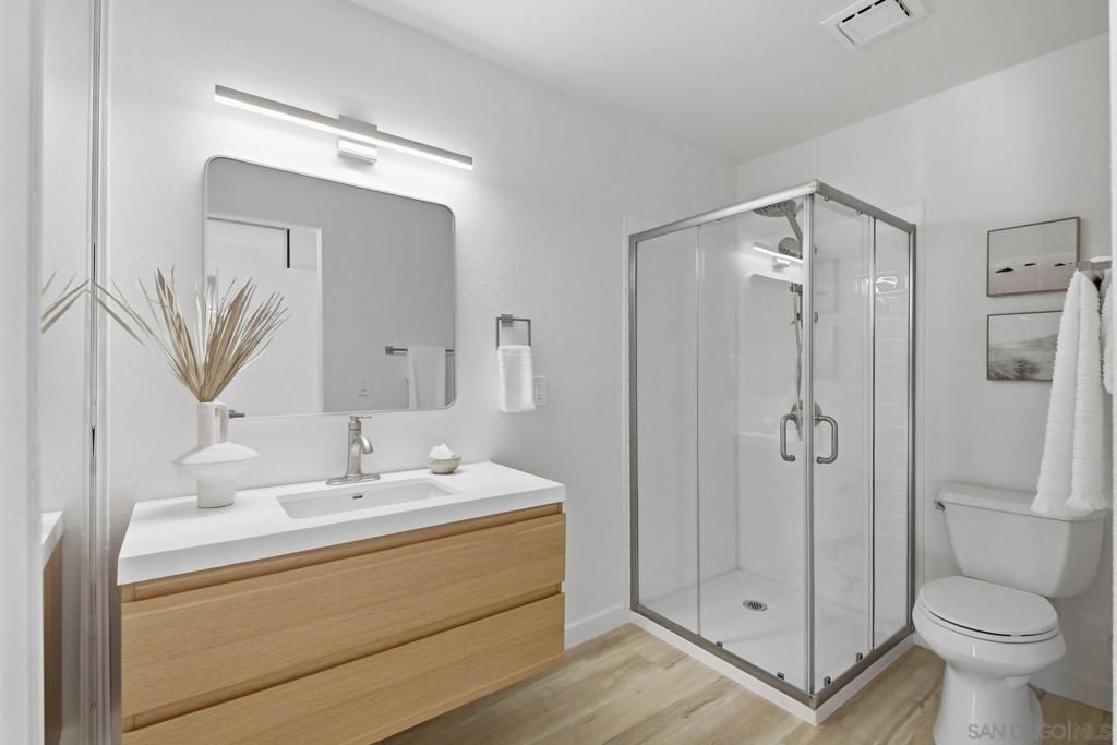 Image 15 of property listing at 13366 Tiverton Road, San Diego, CA 92130