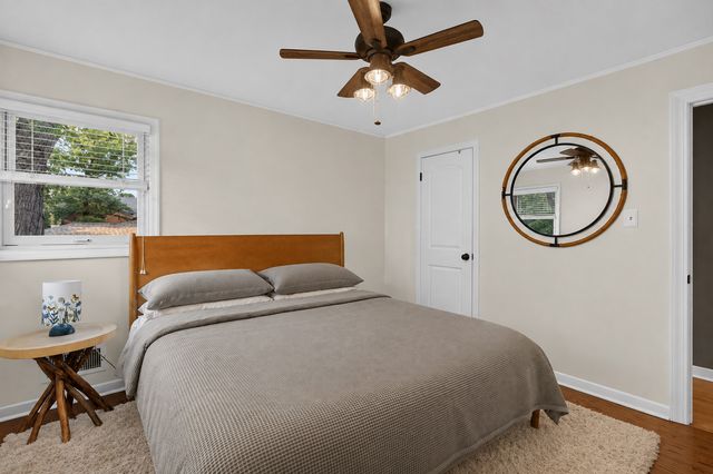 12431 S 76th Avenue, Palos Heights, IL 60463