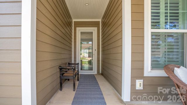 420 Granite Lake Court, Denver, NC 28037