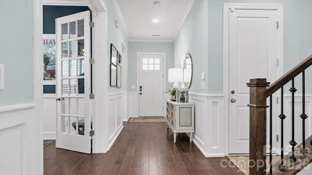 420 Granite Lake Court, Denver, NC 28037