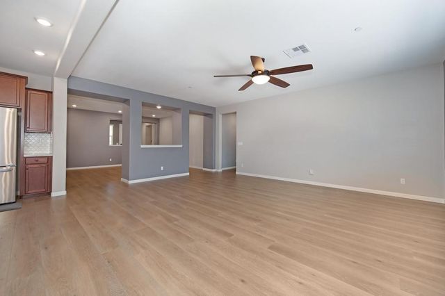 7032 Castle Rock Way, Roseville, CA 95747