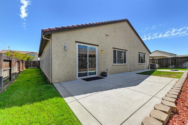 7032 Castle Rock Way, Roseville, CA 95747