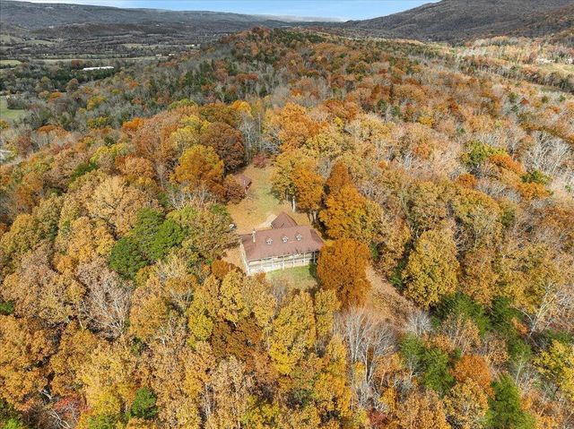 304 Sweatt Road, Dunlap, TN 37327