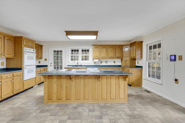 304 Sweatt Road, Dunlap, TN 37327