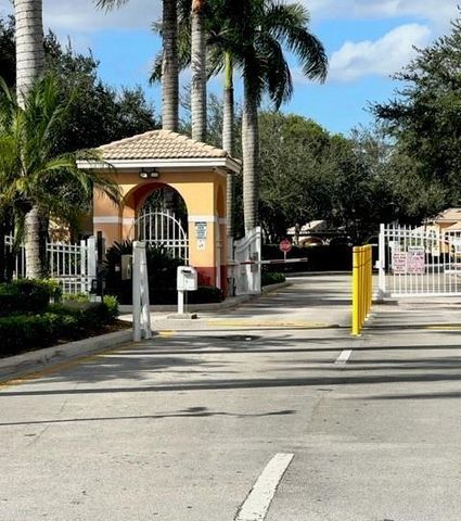 2140 SW 87TH Way, Miramar, FL 33025