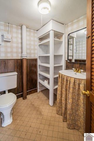 133 Frankfort Avenue, Paducah, KY 42001