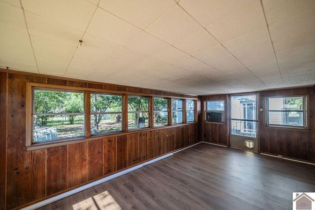 133 Frankfort Avenue, Paducah, KY 42001